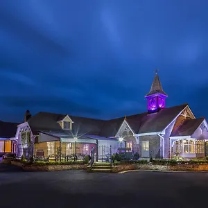 Treacys Oakwood Hotel, 4*, Shannon Ireland